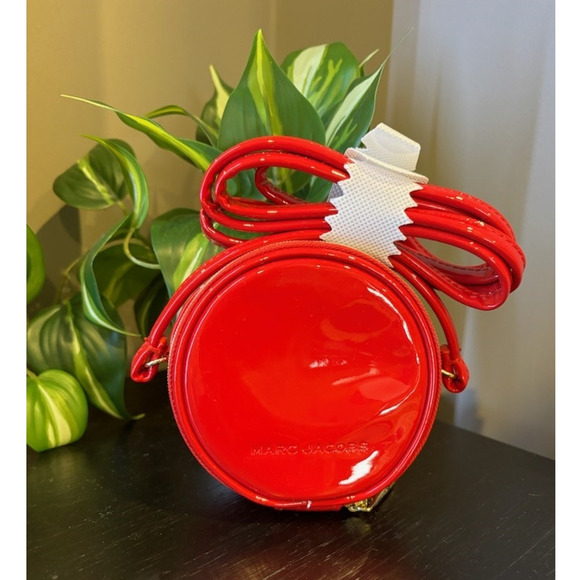Marc Jacobs Red Crossbody with 7 pieces